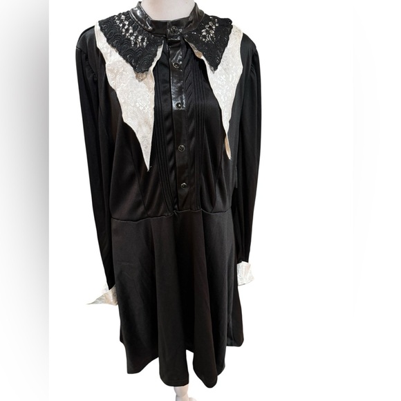 Spirit Black and White Gothic Long Sleeve Dress NWT Size XL - Picture 1 of 13